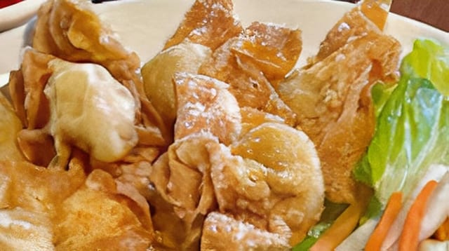 A6 Fried Wontons (10).