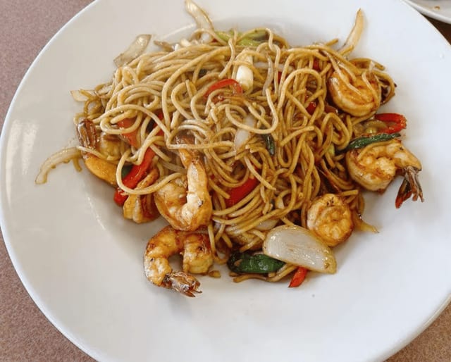 #49 Shrimp & Garlic Noodle.