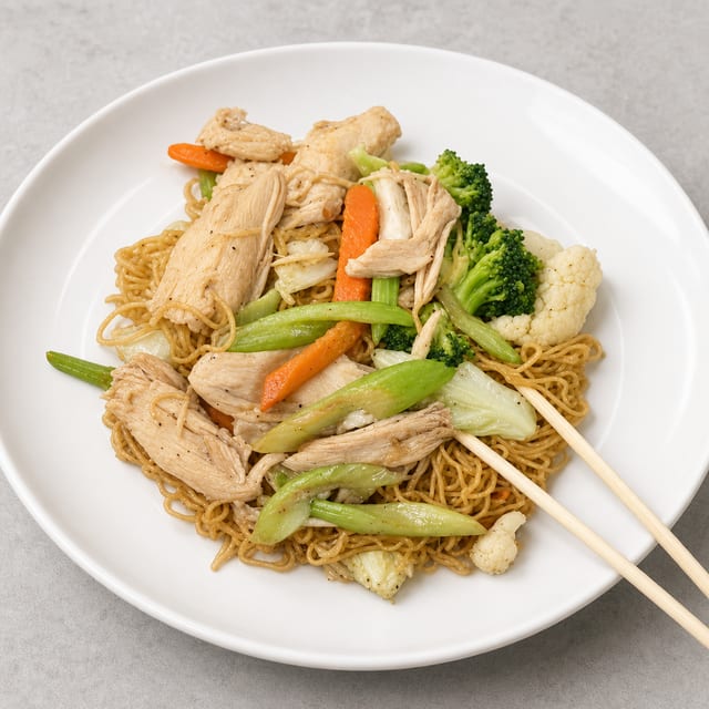 #48 Beef / Chicken Chow Mein.